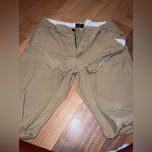 Khaki pants - Picture 2 of 10